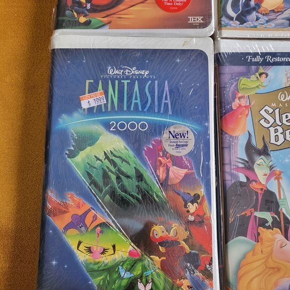 VHS Disney Classics lot of 6 NEW - Picture 7 of 9